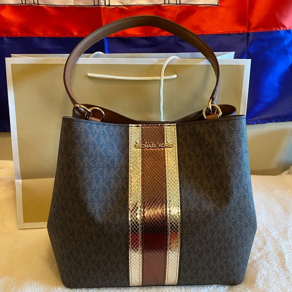 Michael Kors Pratt Medium Signature Logo and Metallic Should…